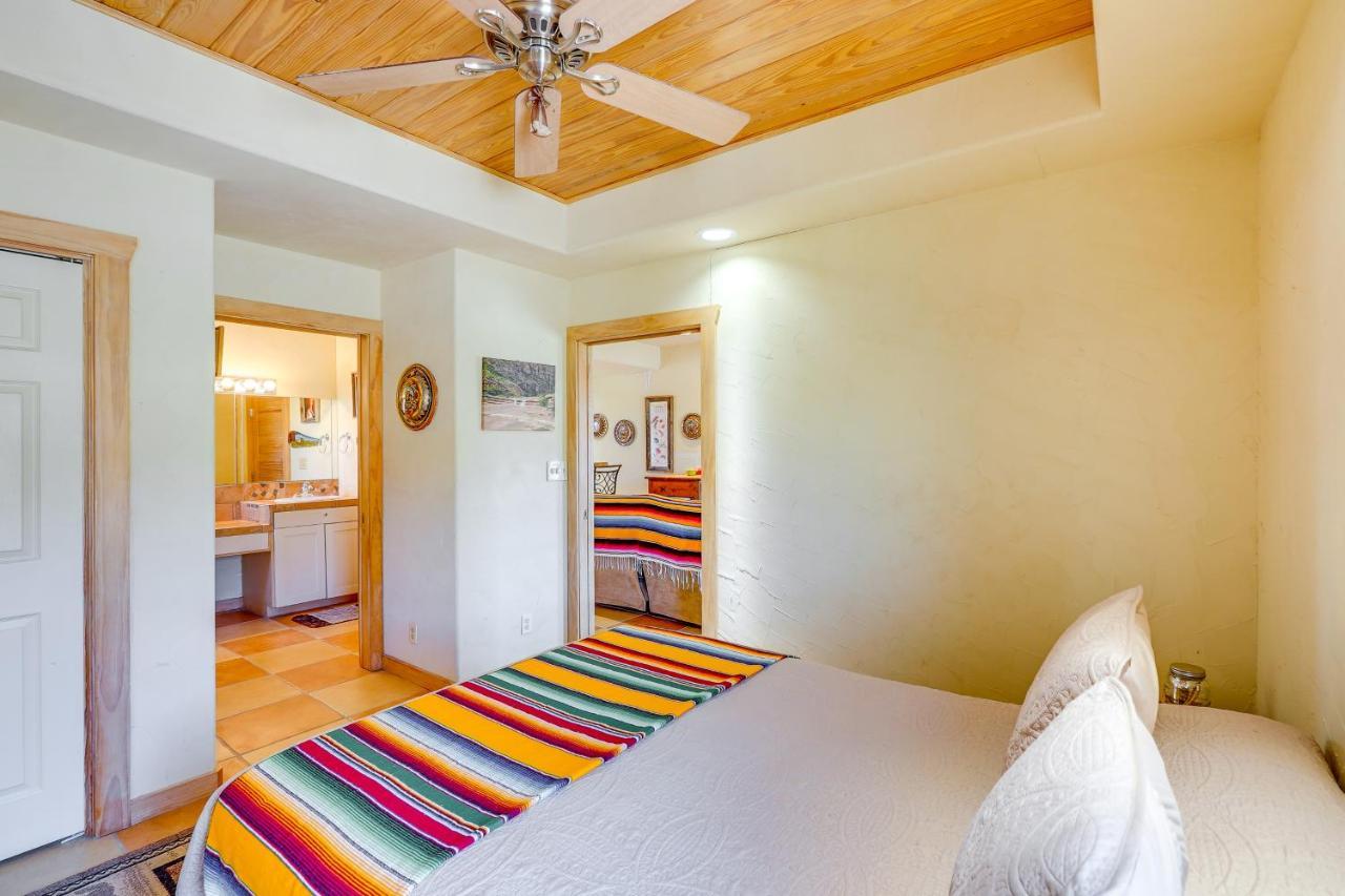 Vibrant Terlingua Vacation Rental Near Big Bend! Extérieur photo